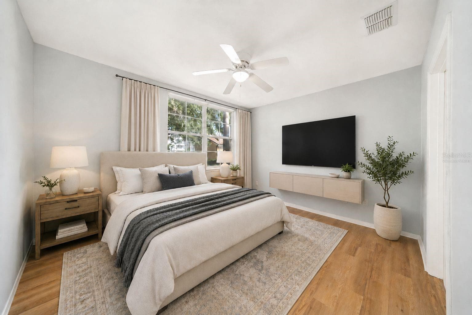 Virtually Staged - 714 SIENA PALM DR #104, CELEBRATION