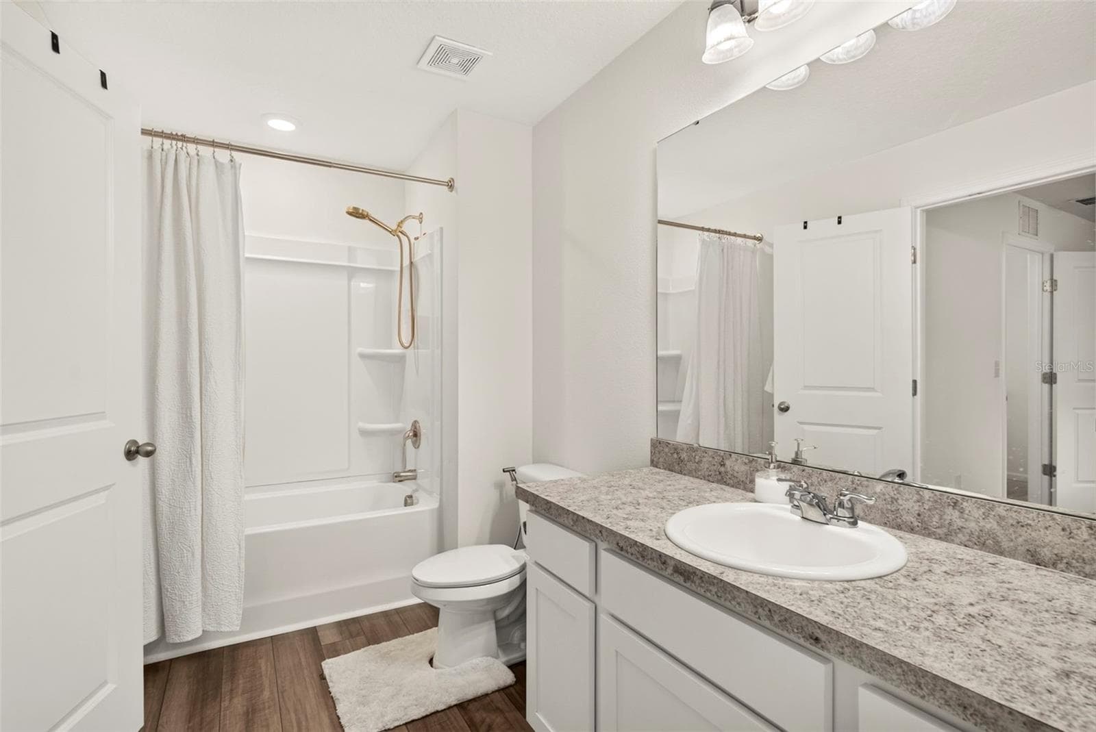 Townhouse at 6264 BUCKET CT, GIBSONTON, photo 17 of 43