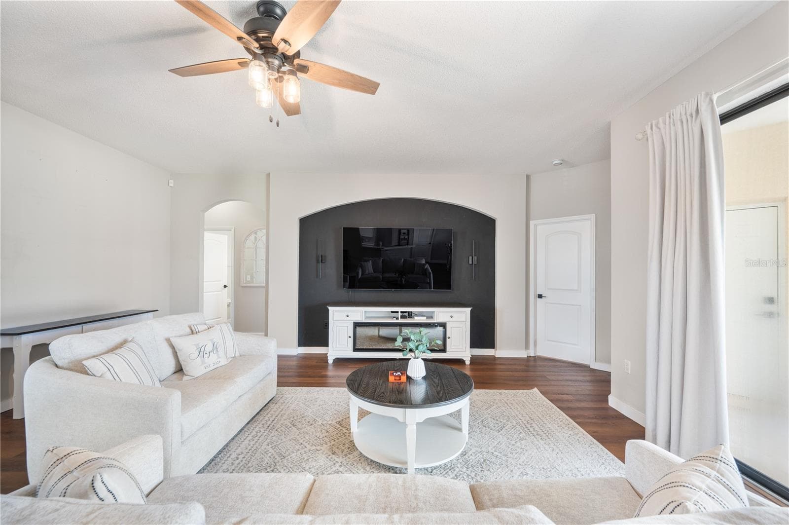 Single Family Residence at 3415 STONEWAY DR, LAKELAND, photo 12 of 59