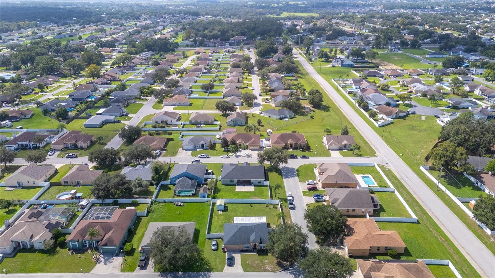 Single Family Residence at 3415 STONEWAY DR, LAKELAND, photo 52 of 59