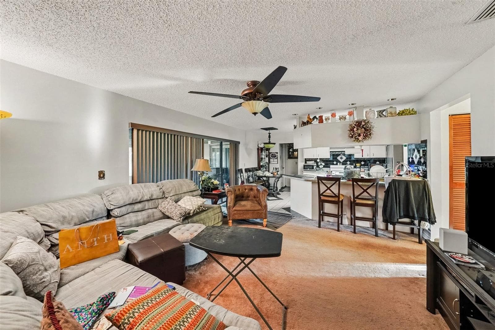 Single Family Residence at 602 SPECK CT, TAMPA, photo 5 of 16
