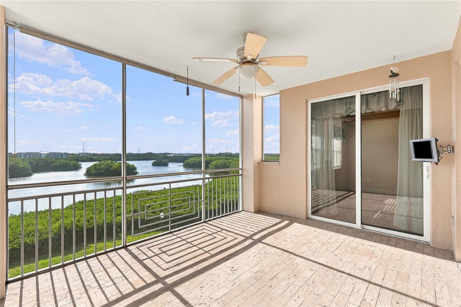 Condominium at 7070 KEY HAVEN RD #402, SEMINOLE, photo 24 of 53