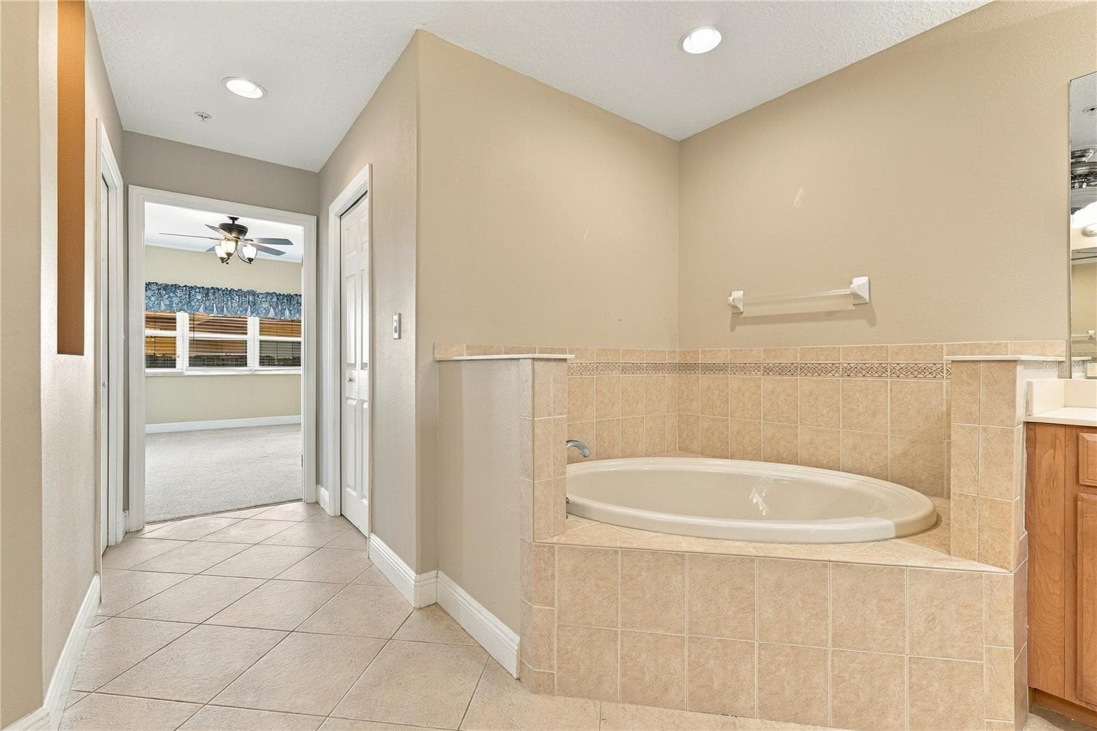 Condominium at 7070 KEY HAVEN RD #402, SEMINOLE, photo 30 of 53