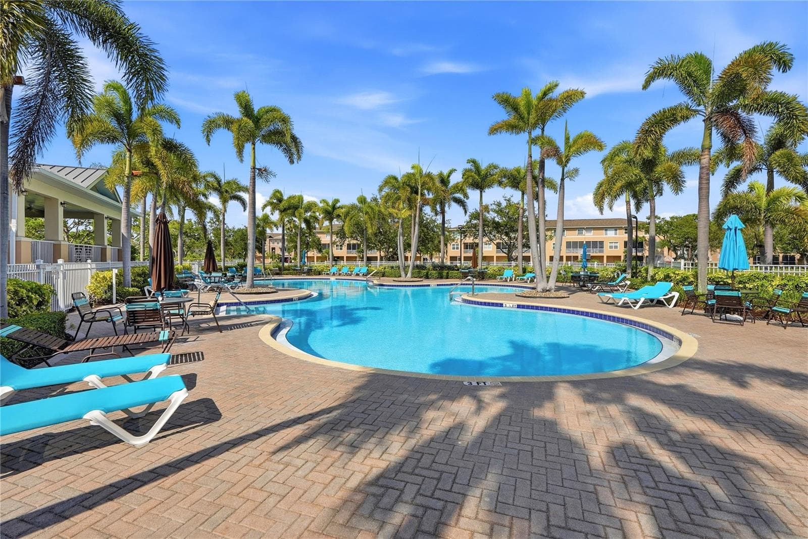 Condominium at 7070 KEY HAVEN RD #402, SEMINOLE, photo 44 of 53