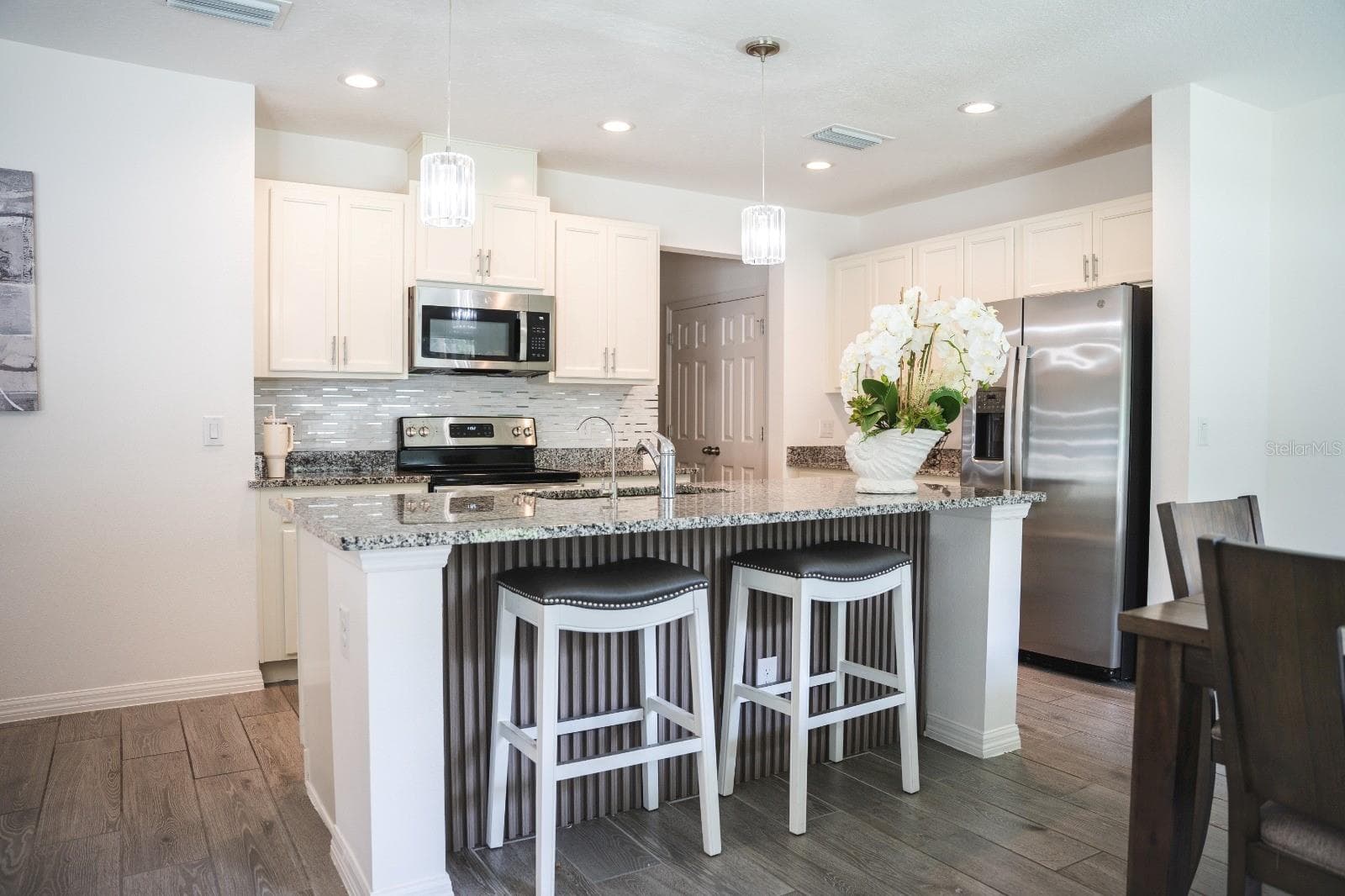 Single Family Residence at 5285 ROYAL POINT AVE, KISSIMMEE, photo 9 of 21