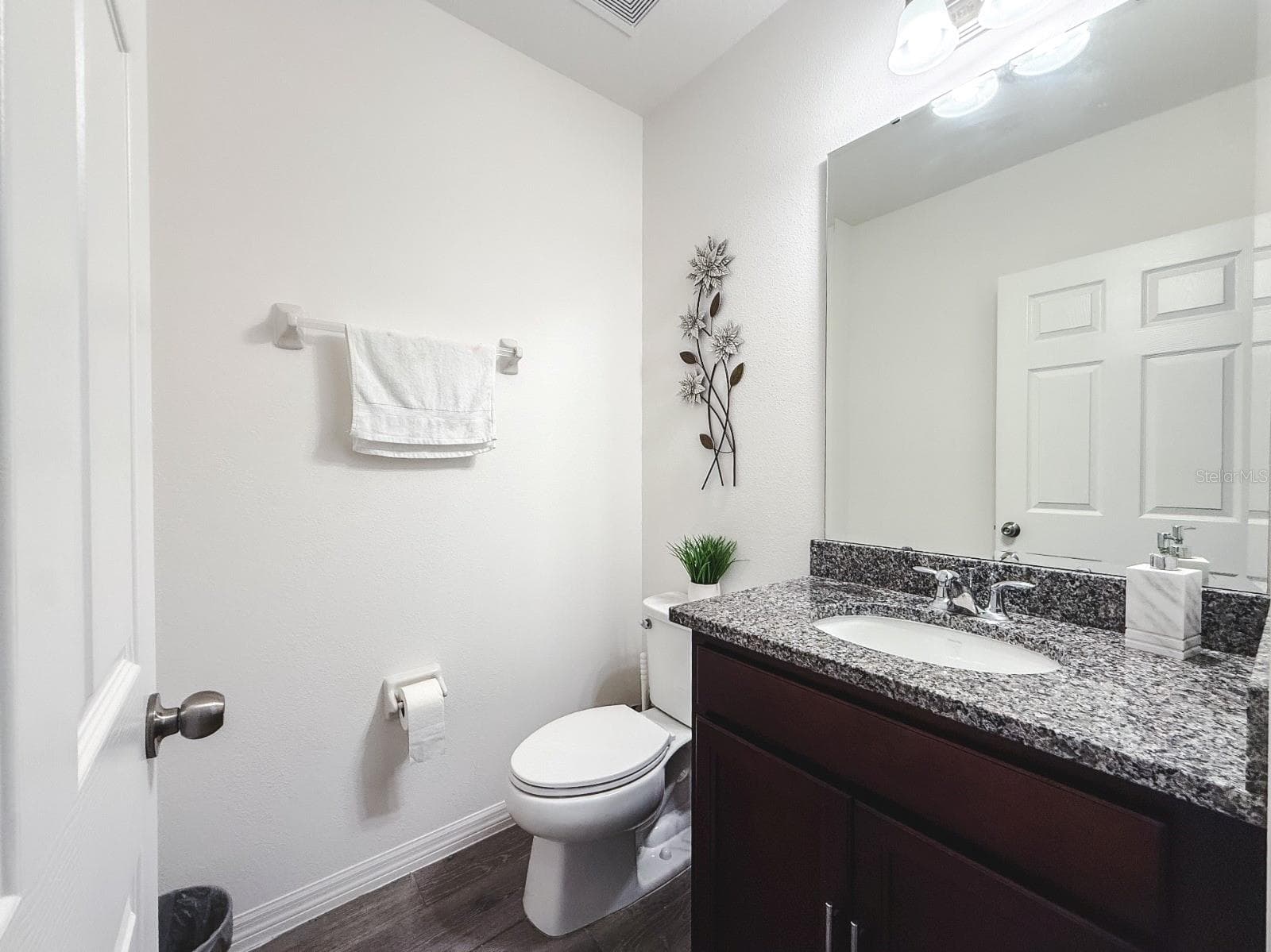 Single Family Residence at 5285 ROYAL POINT AVE, KISSIMMEE, photo 16 of 21