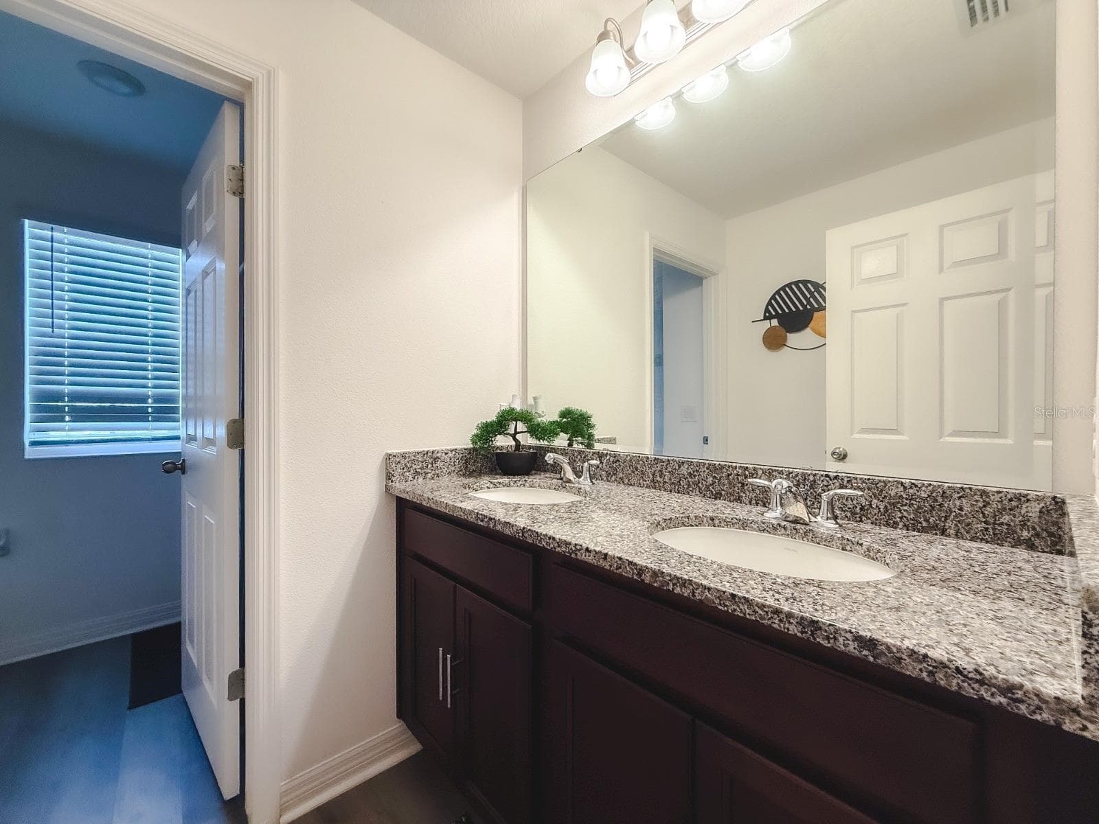 Single Family Residence at 5285 ROYAL POINT AVE, KISSIMMEE, photo 17 of 21