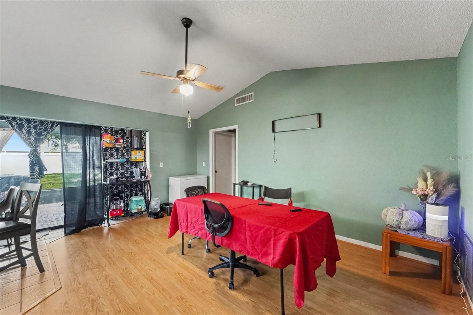 Single Family Residence at 7606 WILLOW BROOK CT, HUDSON, photo 6 of 28