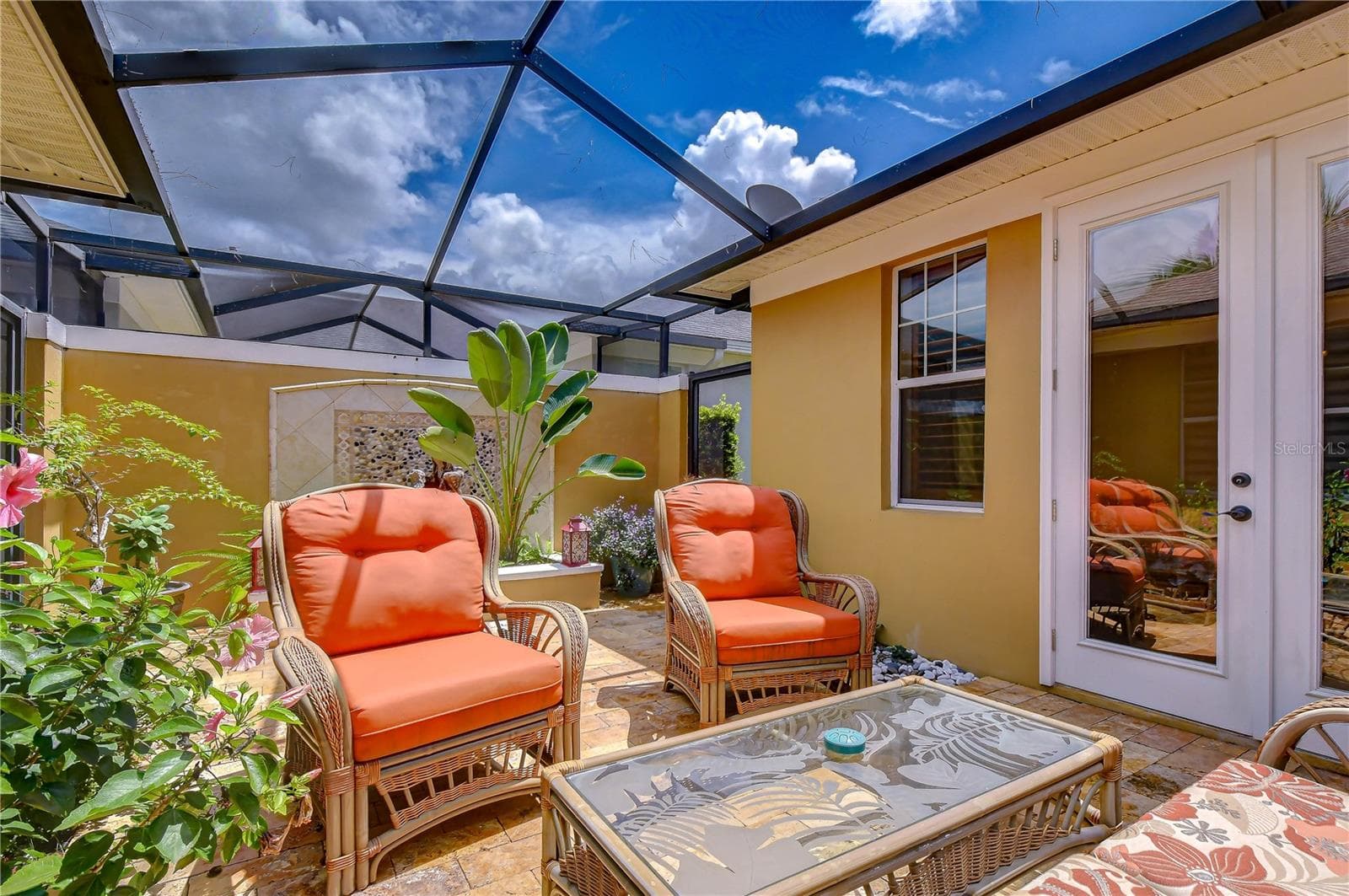 Villa at 6806 MUNCASTER CT, TAMPA, photo 8 of 78