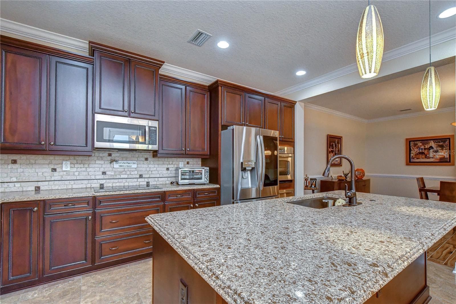 Villa at 6806 MUNCASTER CT, TAMPA, photo 13 of 78