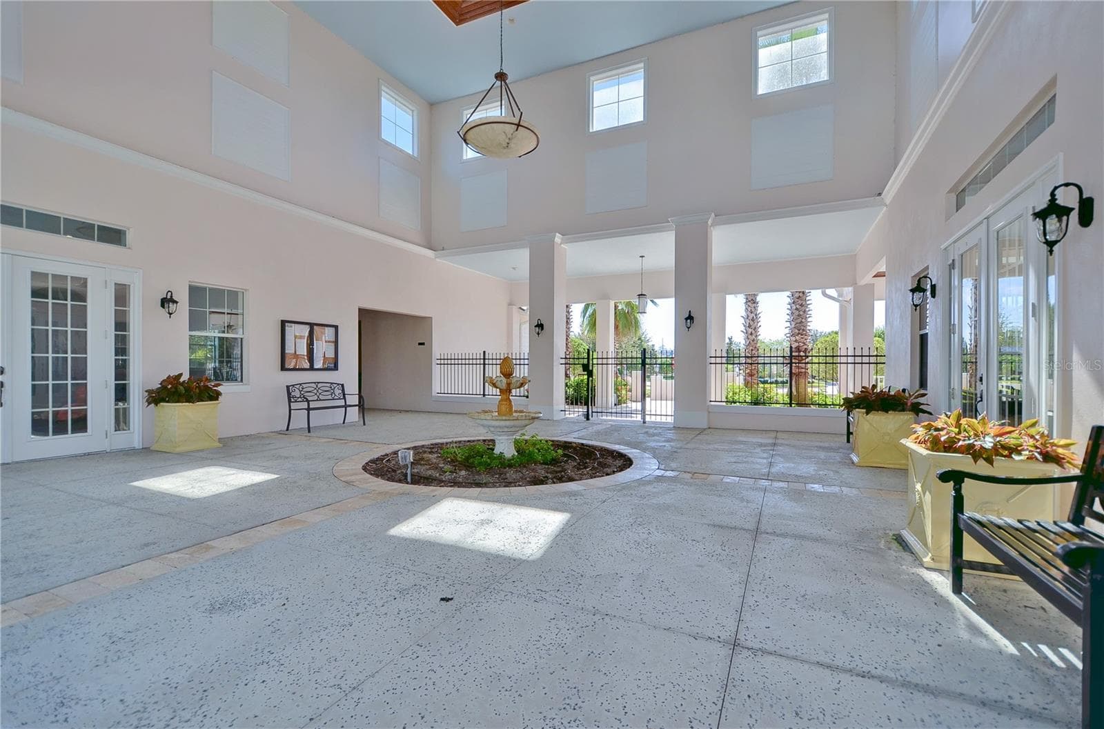 Villa at 6806 MUNCASTER CT, TAMPA, photo 63 of 78