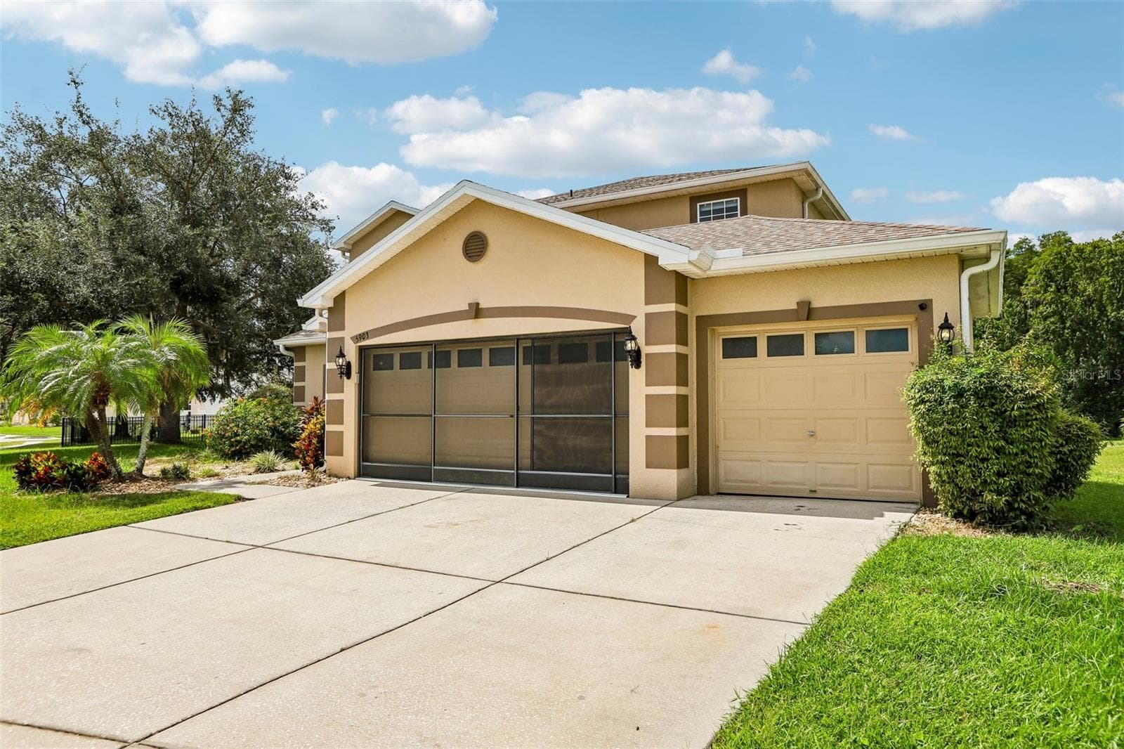 Single Family Residence at 5903 CAPE LOOP, LAND O LAKES, photo 7 of 57