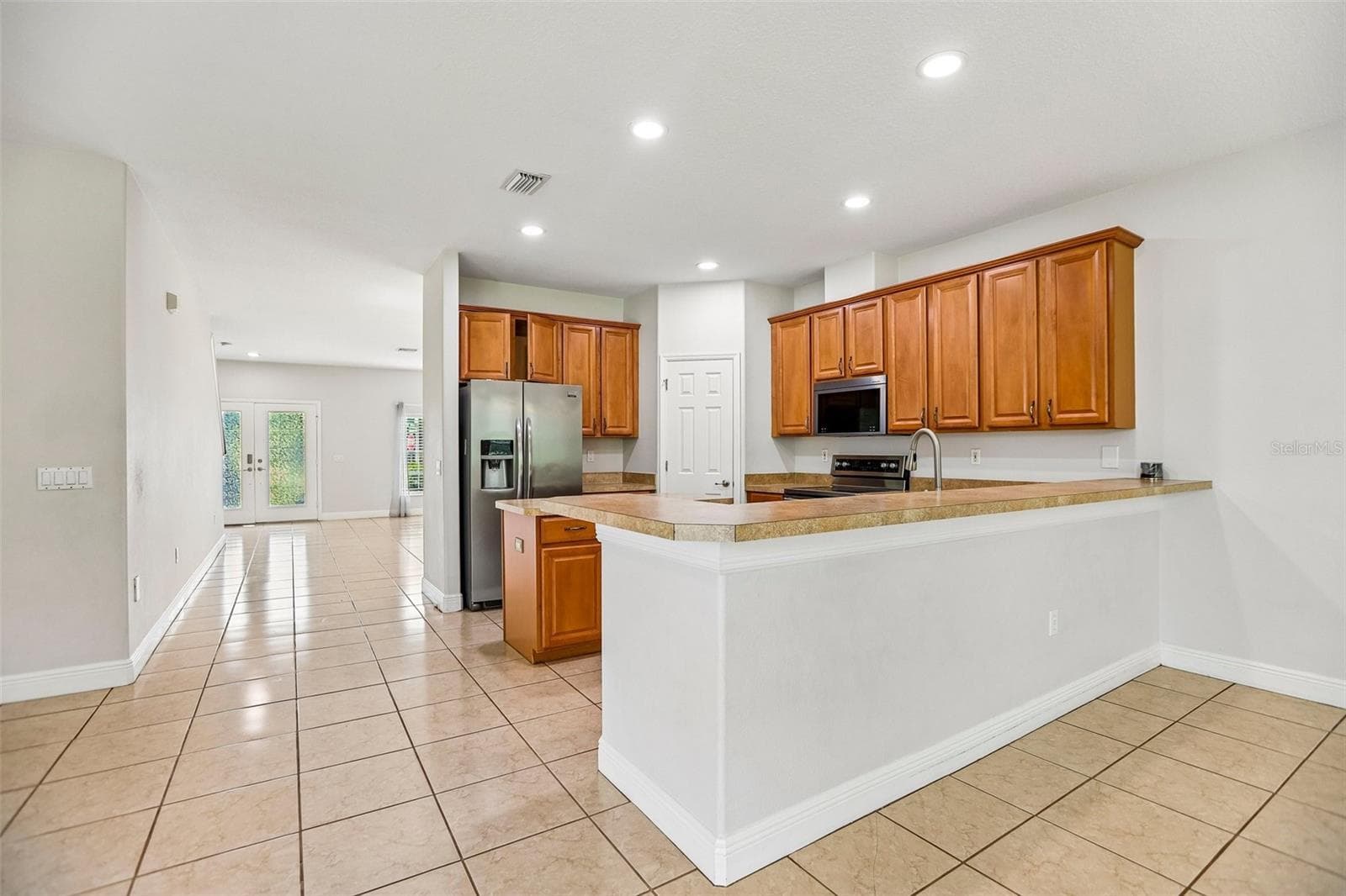 Single Family Residence at 5903 CAPE LOOP, LAND O LAKES, photo 16 of 57