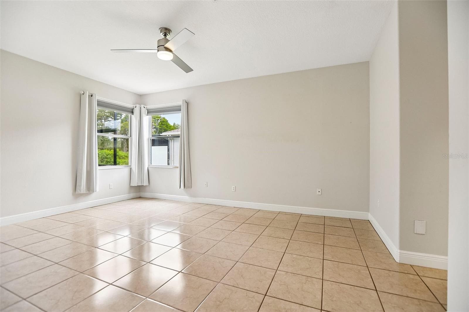 Single Family Residence at 5903 CAPE LOOP, LAND O LAKES, photo 20 of 57