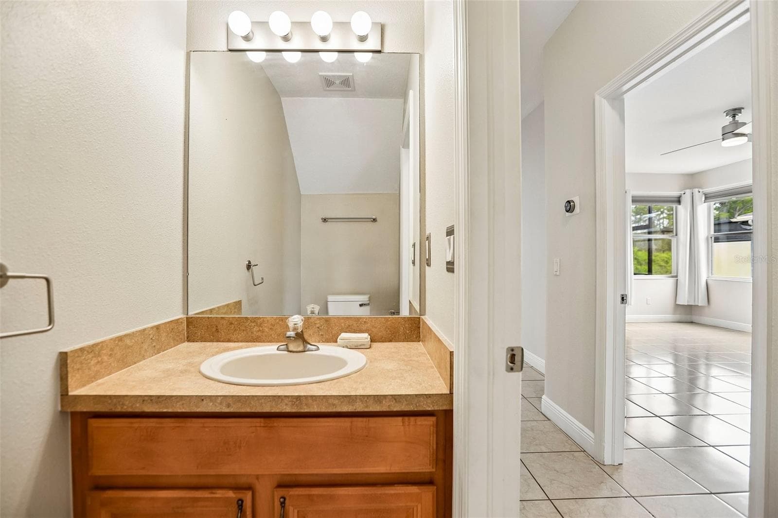 Single Family Residence at 5903 CAPE LOOP, LAND O LAKES, photo 15 of 57