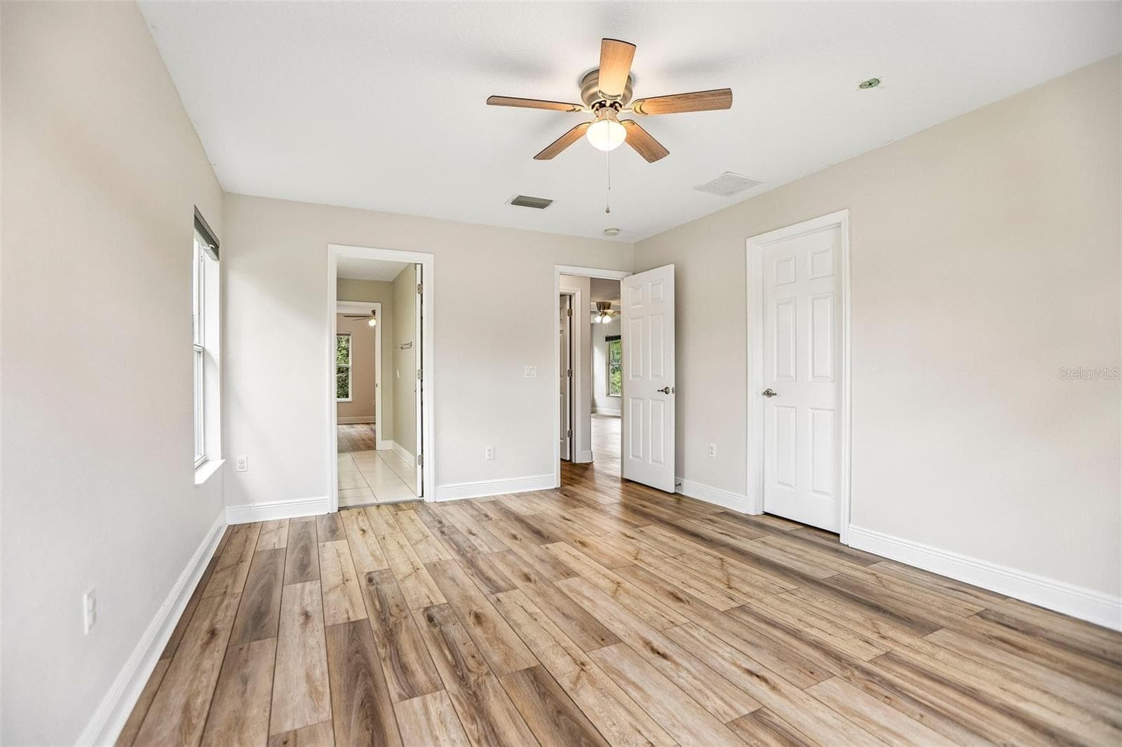 Single Family Residence at 5903 CAPE LOOP, LAND O LAKES, photo 32 of 57