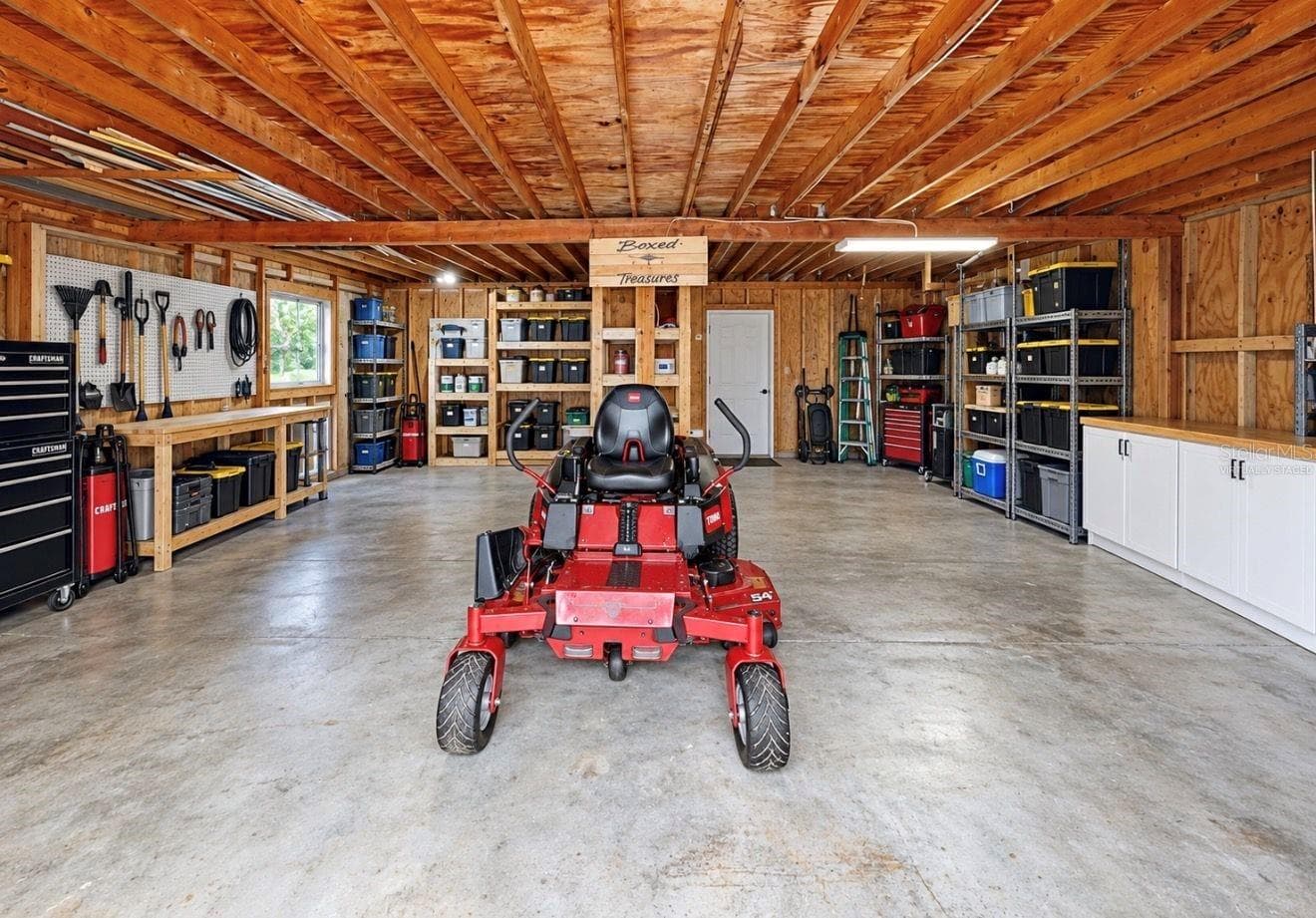 Shed-Virtually staged - 11004 RIVERVIEW DR, RIVERVIEW