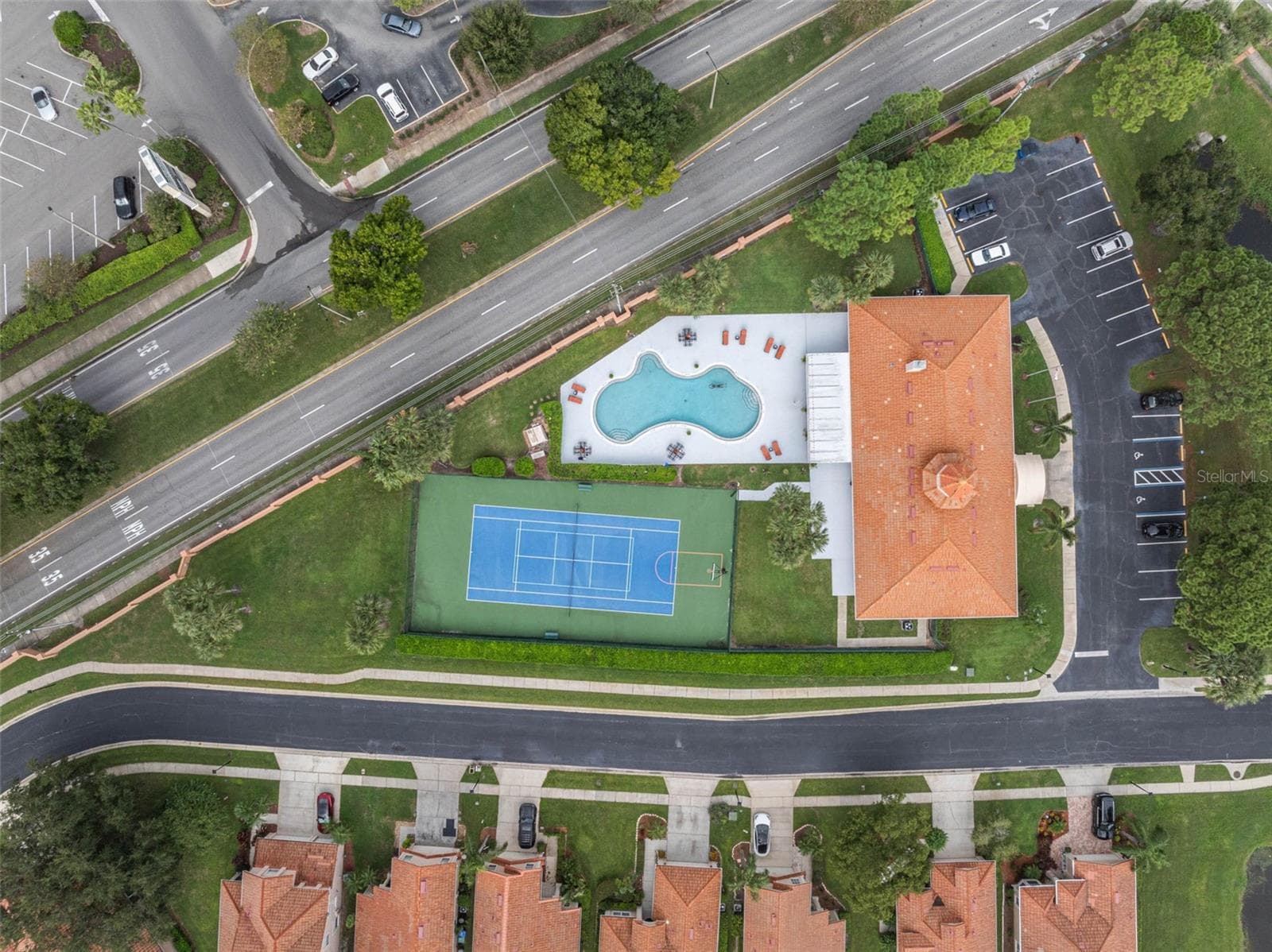 Drone of Amenities - 5389 WATERVISTA DR, ORLANDO