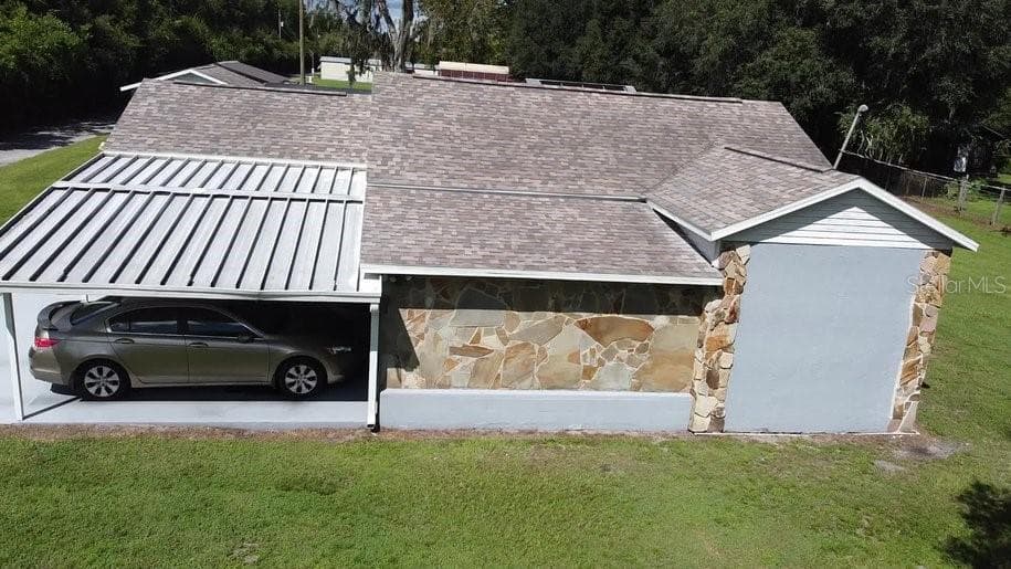 Single Family Residence at 13016 SOMERLOTT PL, DOVER, photo 2 of 98
