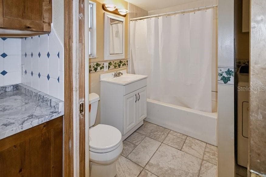 Single Family Residence at 13016 SOMERLOTT PL, DOVER, photo 59 of 98