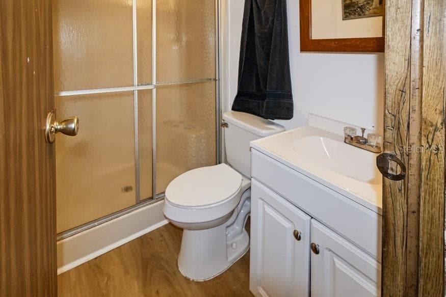 Single Family Residence at 13016 SOMERLOTT PL, DOVER, photo 80 of 98