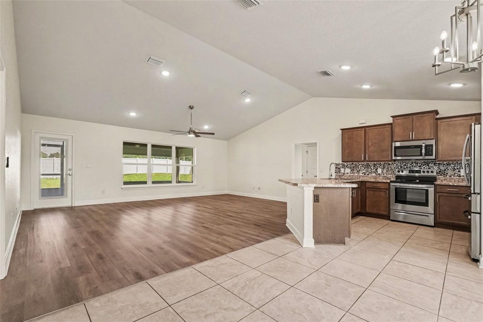 Single Family Residence at 2363 RING RD, SPRING HILL, photo 10 of 32