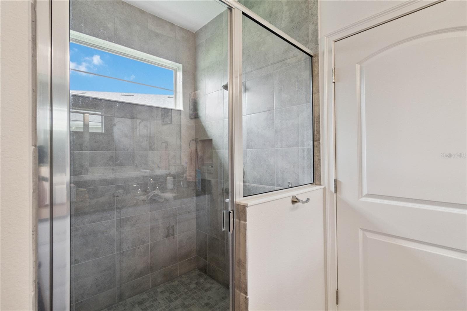 Single Family Residence at 3184 SONGBIRD CIR, HARMONY, photo 17 of 33