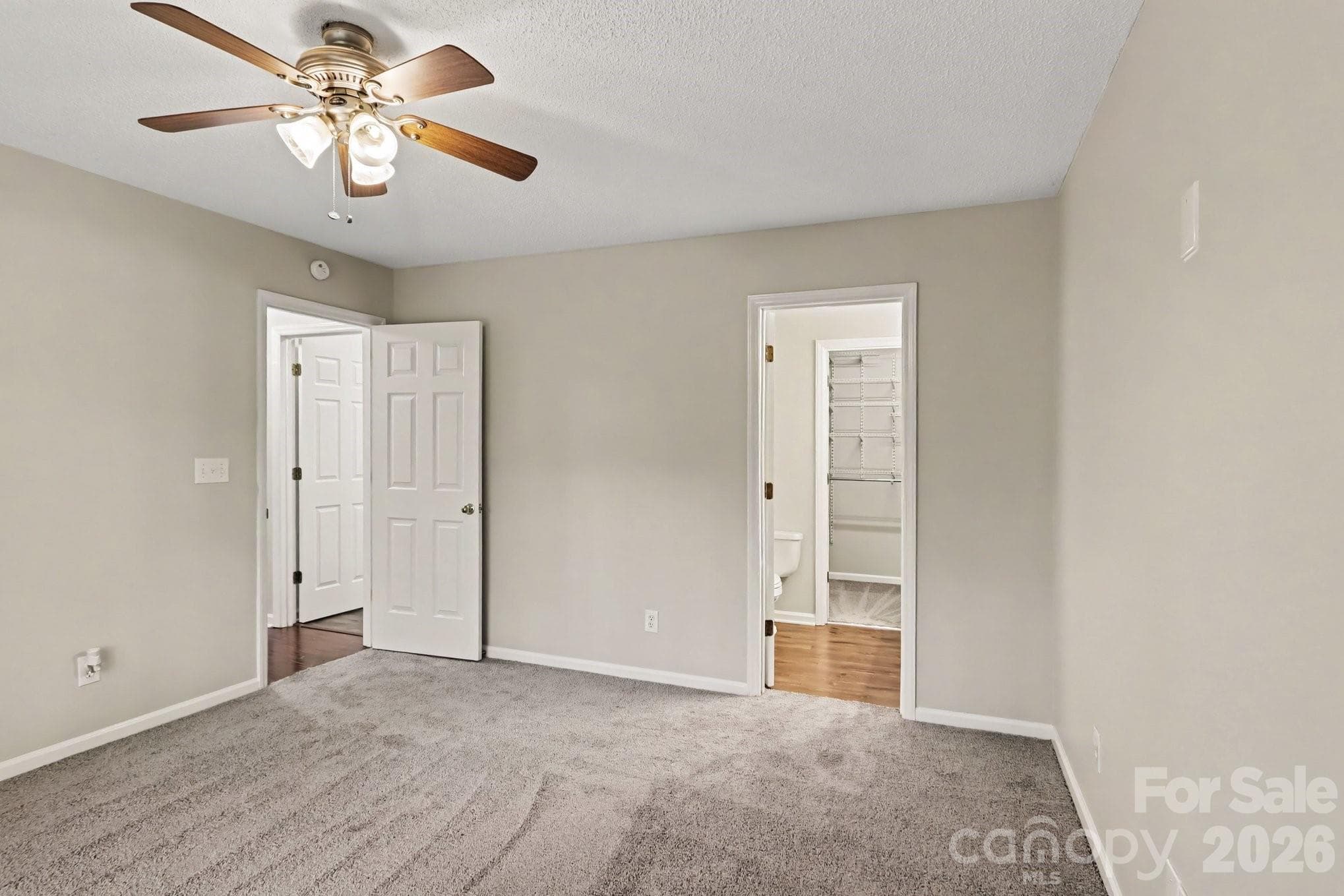 Single Family Residence at 8313 Belstead Brook Court, Charlotte, photo 14 of 19