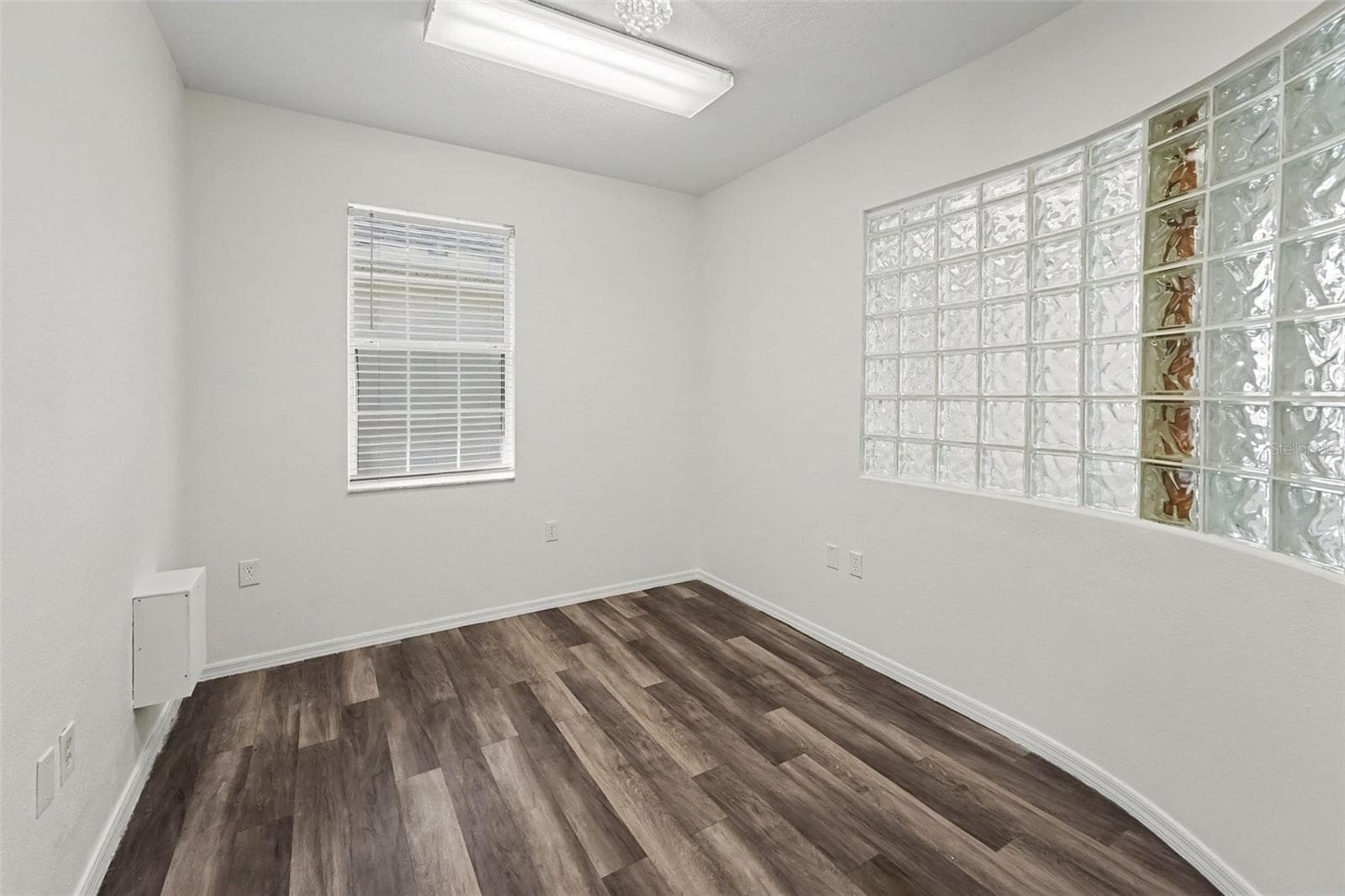 Medical Office at 10943 COUNTRYWAY BLVD, TAMPA, photo 13 of 26