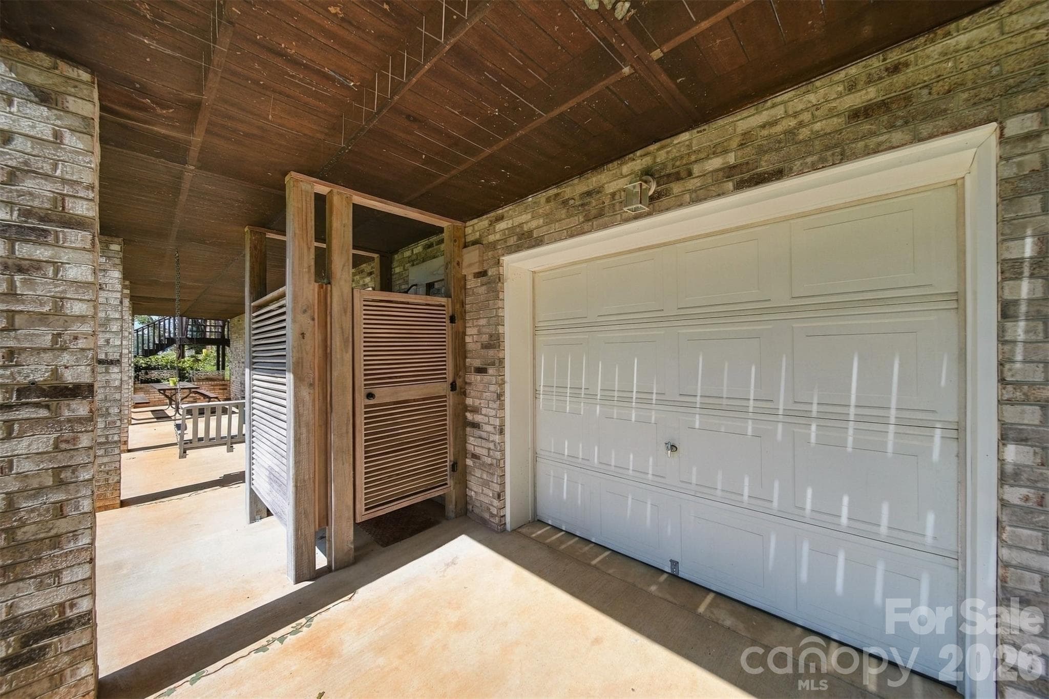 Single Family Residence at 81 Emerald Point Drive, Taylorsville, photo 29 of 40