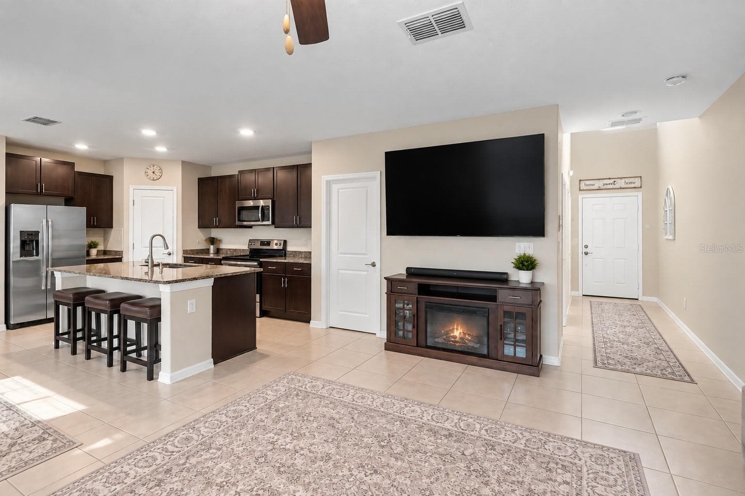 Single Family Residence at 3166 OYSTER COVE ST, WIMAUMA, photo 8 of 25