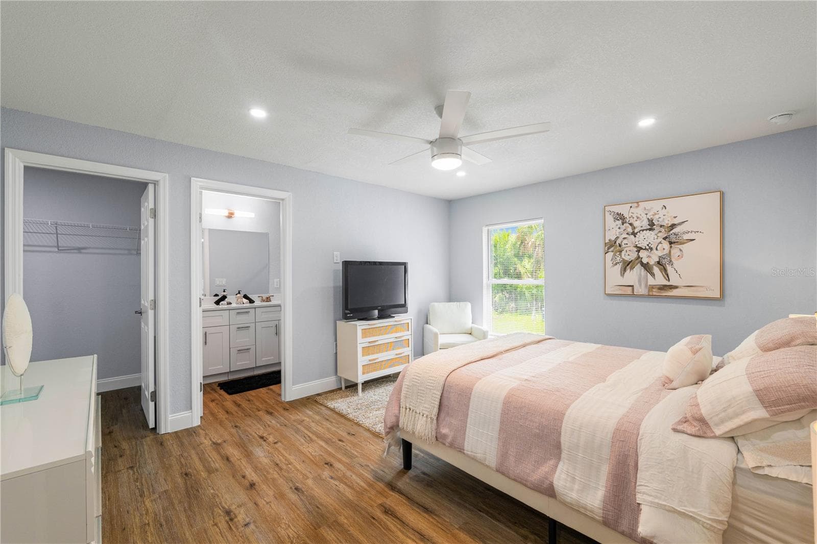 Single Family Residence at 199 PRINEVILLE ST, PORT CHARLOTTE, photo 14 of 23
