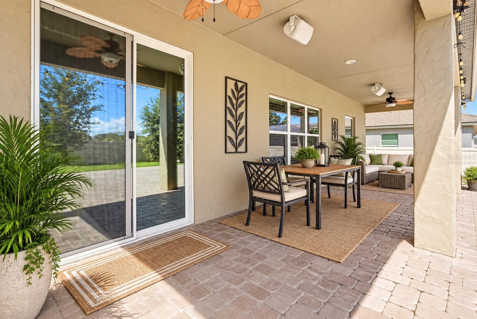 Virtually Staged - 2470 STANDING ROCK CIR, OAKLAND