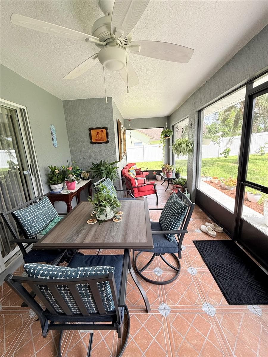 Lanai - 973 RADFORD DR, DELTONA