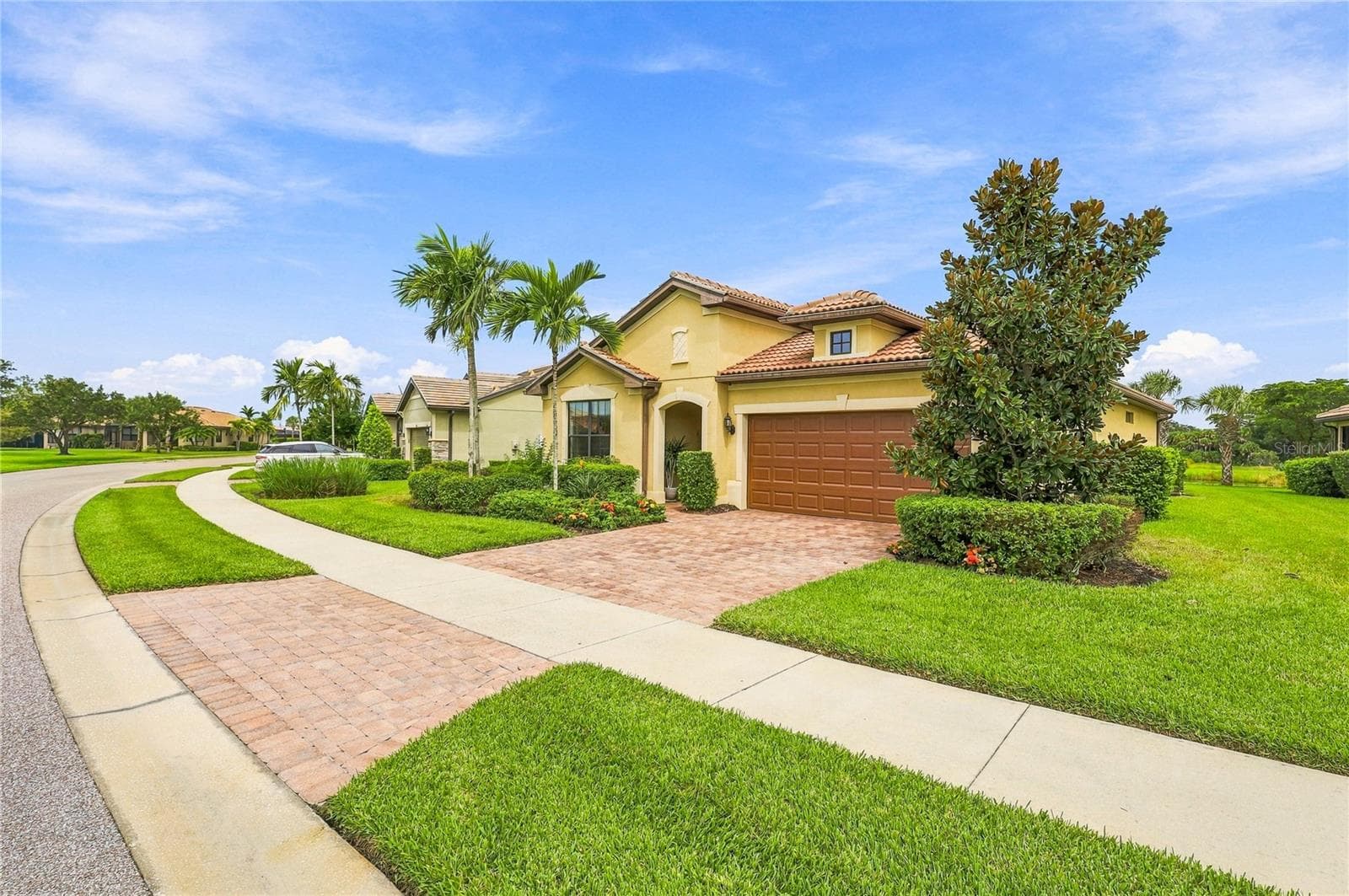 Single Family Residence at 11170 SANDHILL PRESERVE DR, SARASOTA, photo 2 of 37
