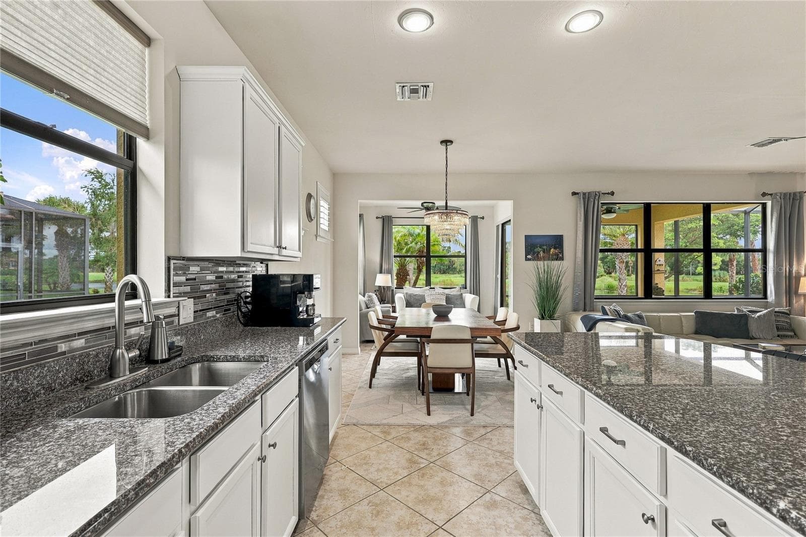 Single Family Residence at 11170 SANDHILL PRESERVE DR, SARASOTA, photo 12 of 37