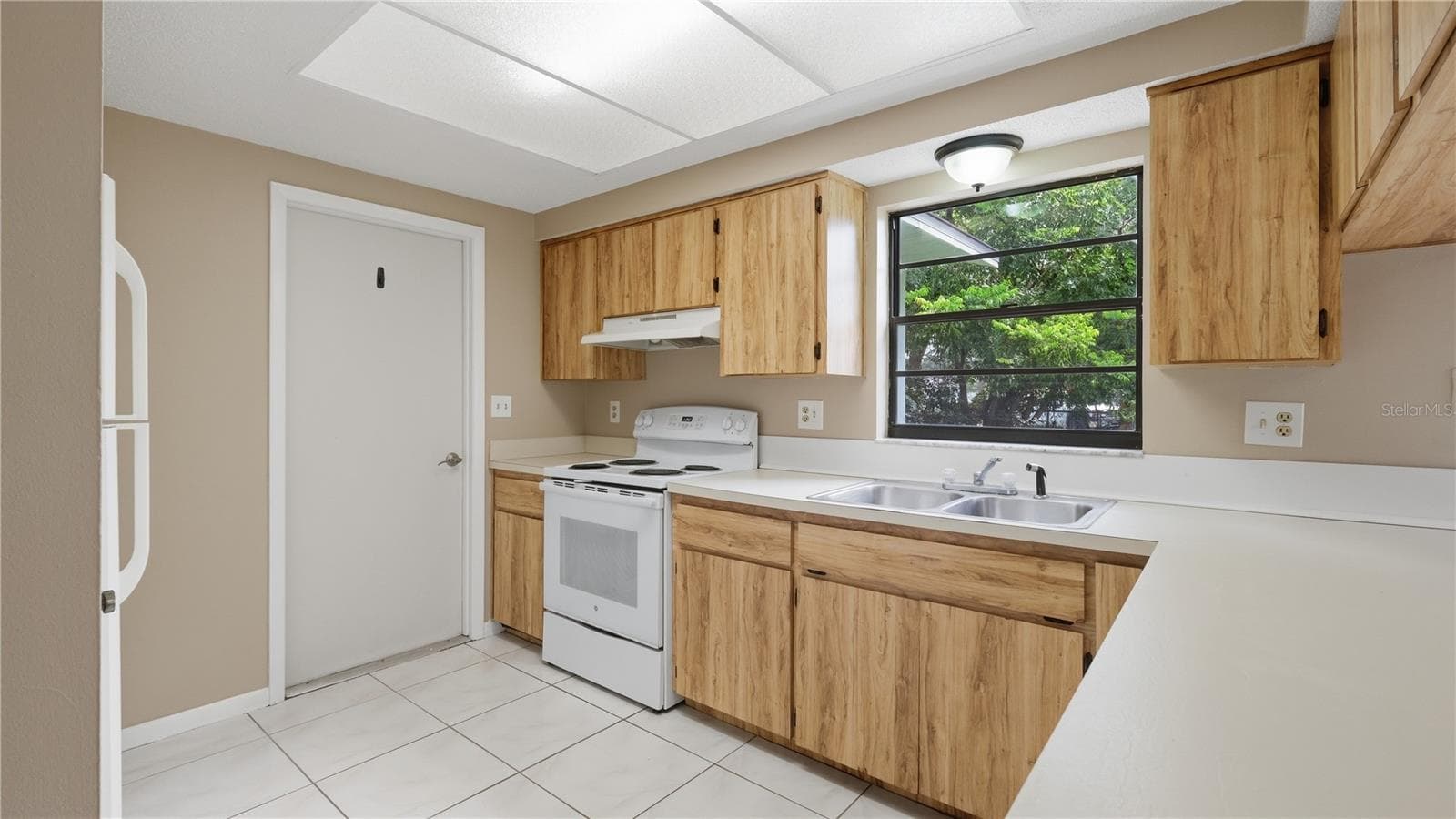 Single Family Residence at 8296 GALLUP RD, SPRING HILL, photo 13 of 57
