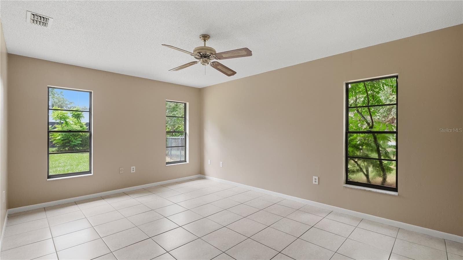 Single Family Residence at 8296 GALLUP RD, SPRING HILL, photo 21 of 57