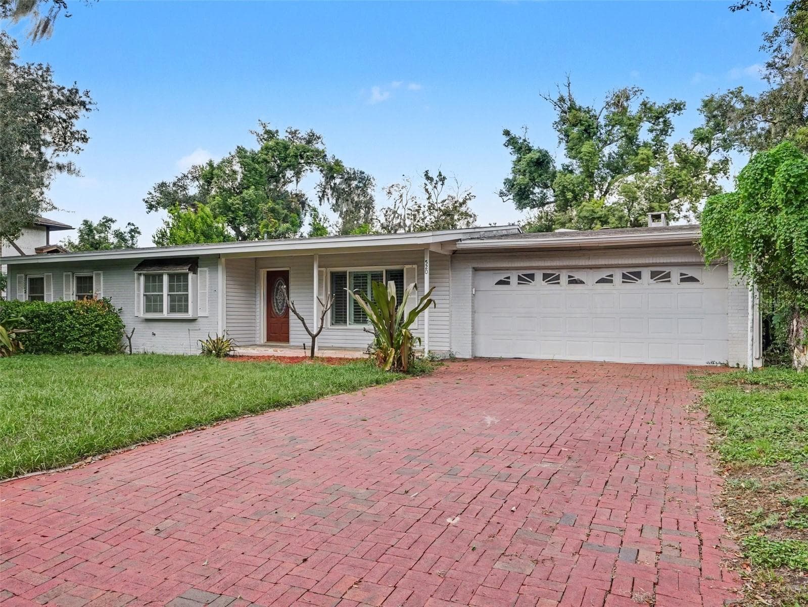 Single Family Residence at 520 LAUREL LN, LAKELAND, photo 2 of 27