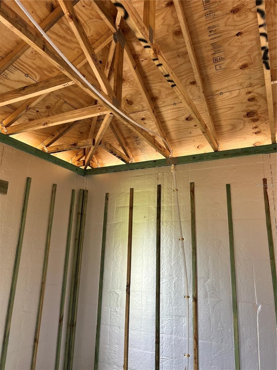 Exterior Wall interior insulation - 8233 GIVLIC LN, NORTH PORT