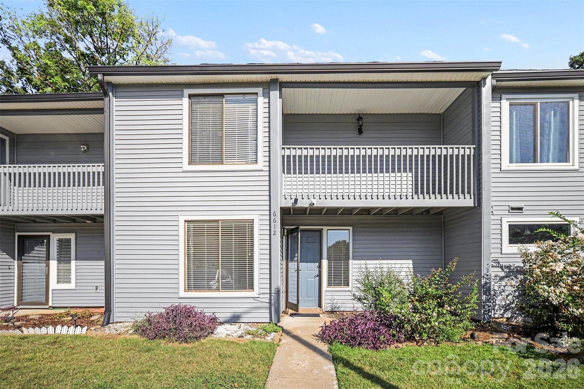 Condominium at 6612 Point Comfort Lane, Charlotte, photo 4 of 34