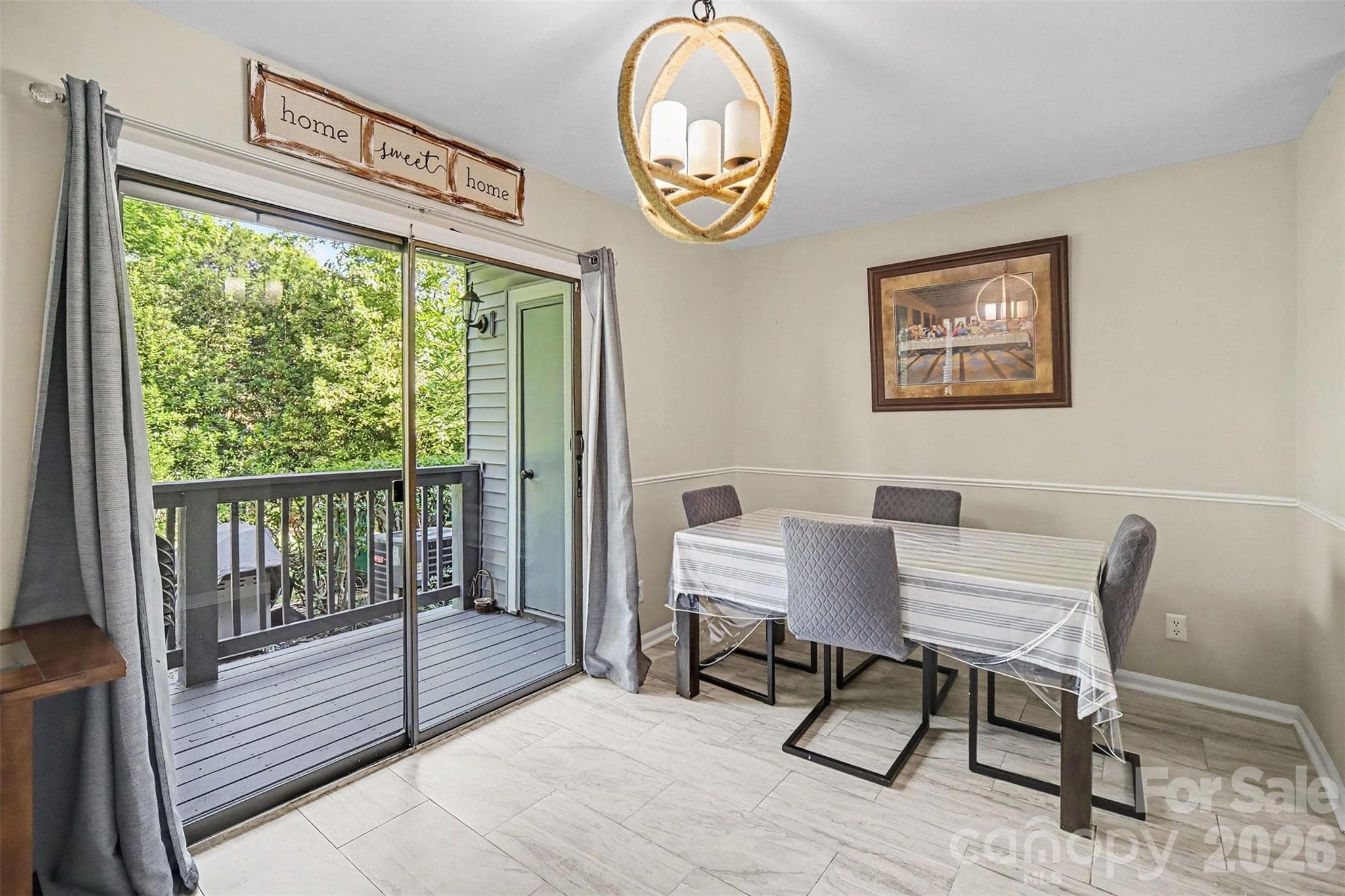 Condominium at 6612 Point Comfort Lane, Charlotte, photo 10 of 34