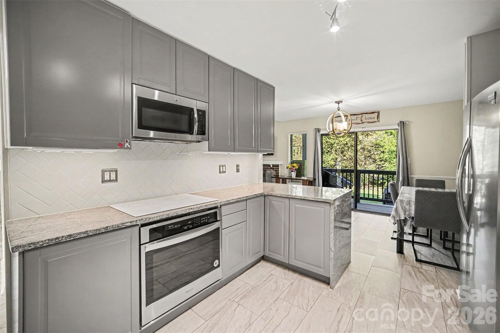 Condominium at 6612 Point Comfort Lane, Charlotte, photo 13 of 34