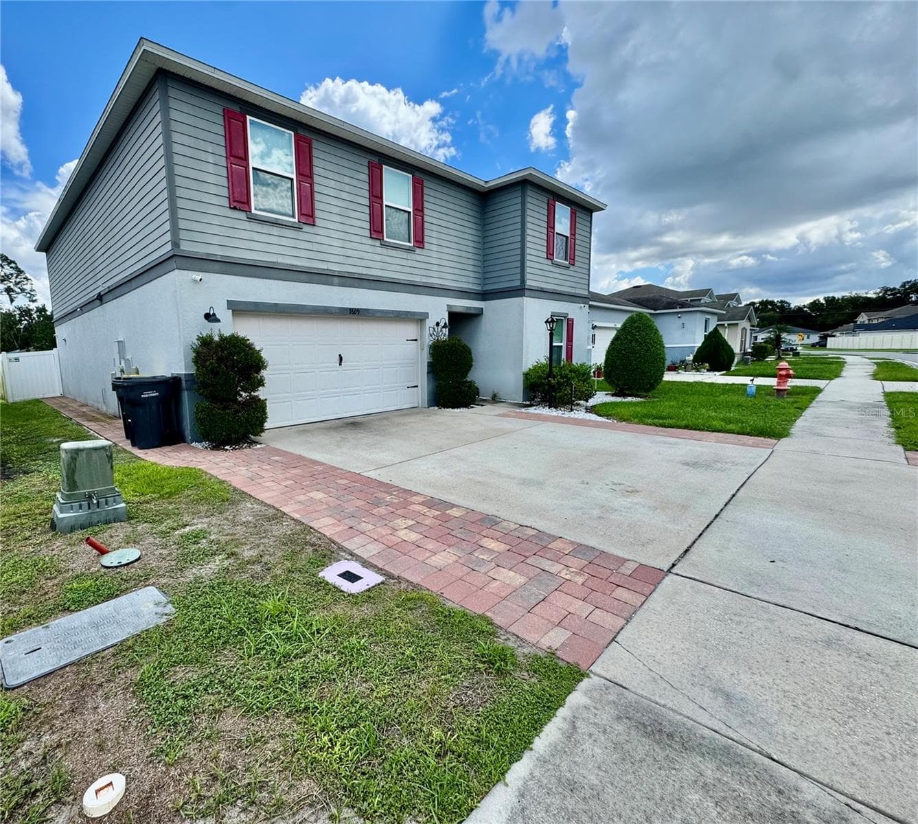 Single Family Residence at 7609 MUSCOVY DR, LAKELAND, photo 2 of 30