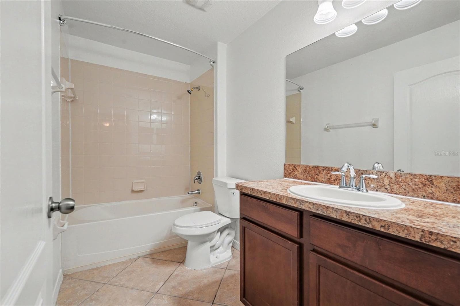 Single Family Residence at 12026 STREAMBED DR, RIVERVIEW, photo 30 of 34