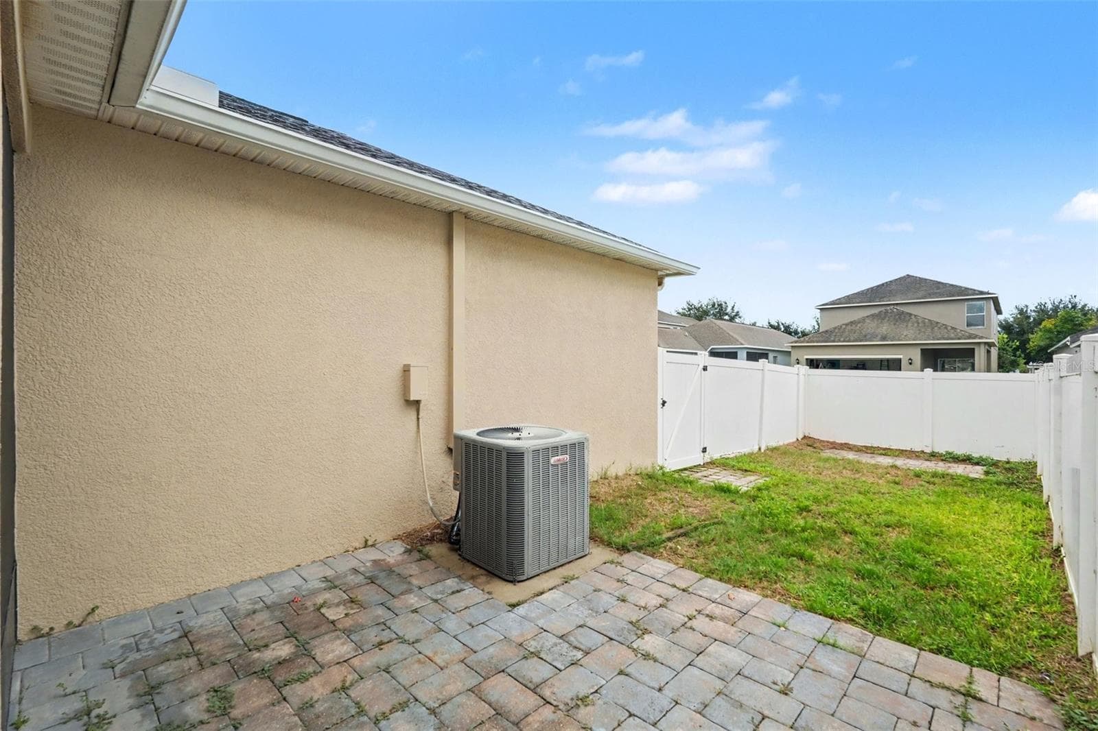 Single Family Residence at 12026 STREAMBED DR, RIVERVIEW, photo 33 of 34