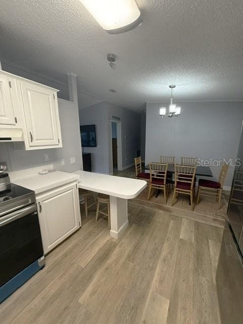 Manufactured Home at 1001 STARKEY RD #468, LARGO, photo 13 of 32