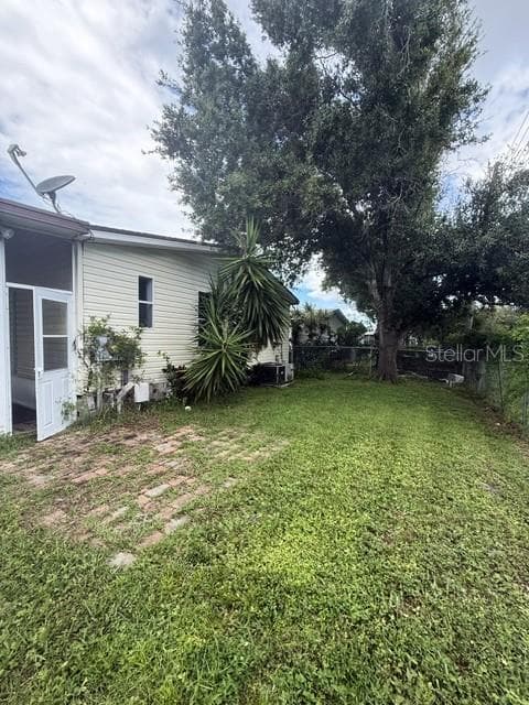 Manufactured Home at 1001 STARKEY RD #468, LARGO, photo 28 of 32