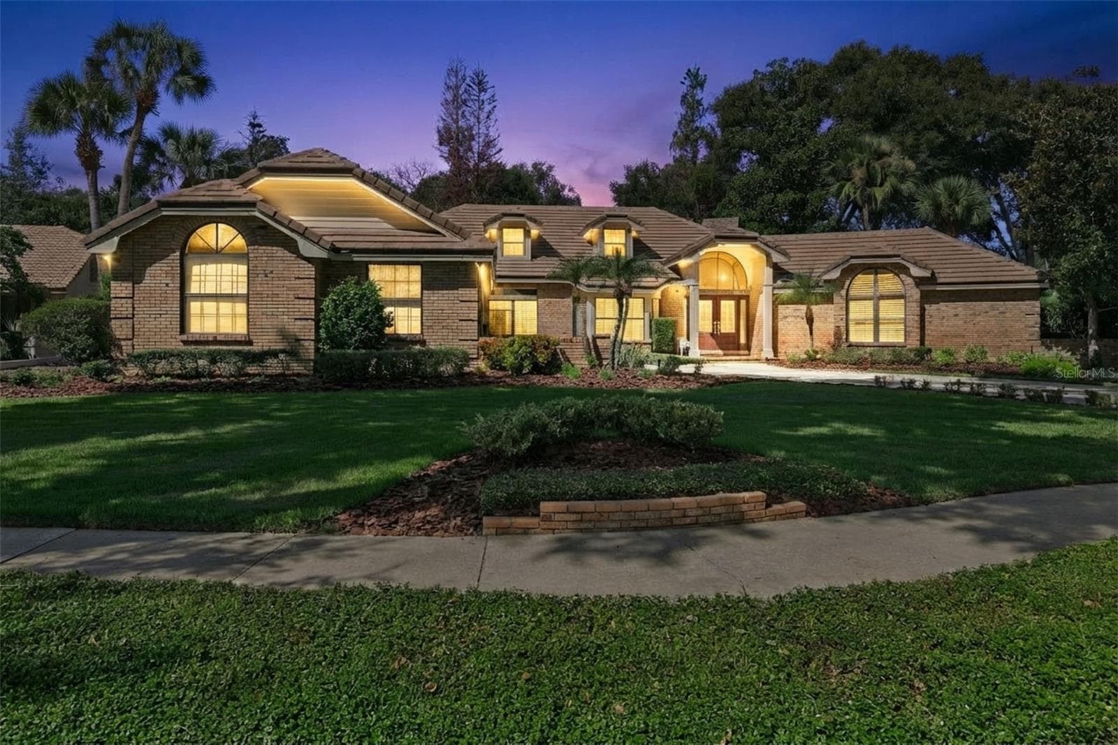 Single Family Residence at 1375 BRISTOL PARK PL, LAKE MARY, photo 4 of 62