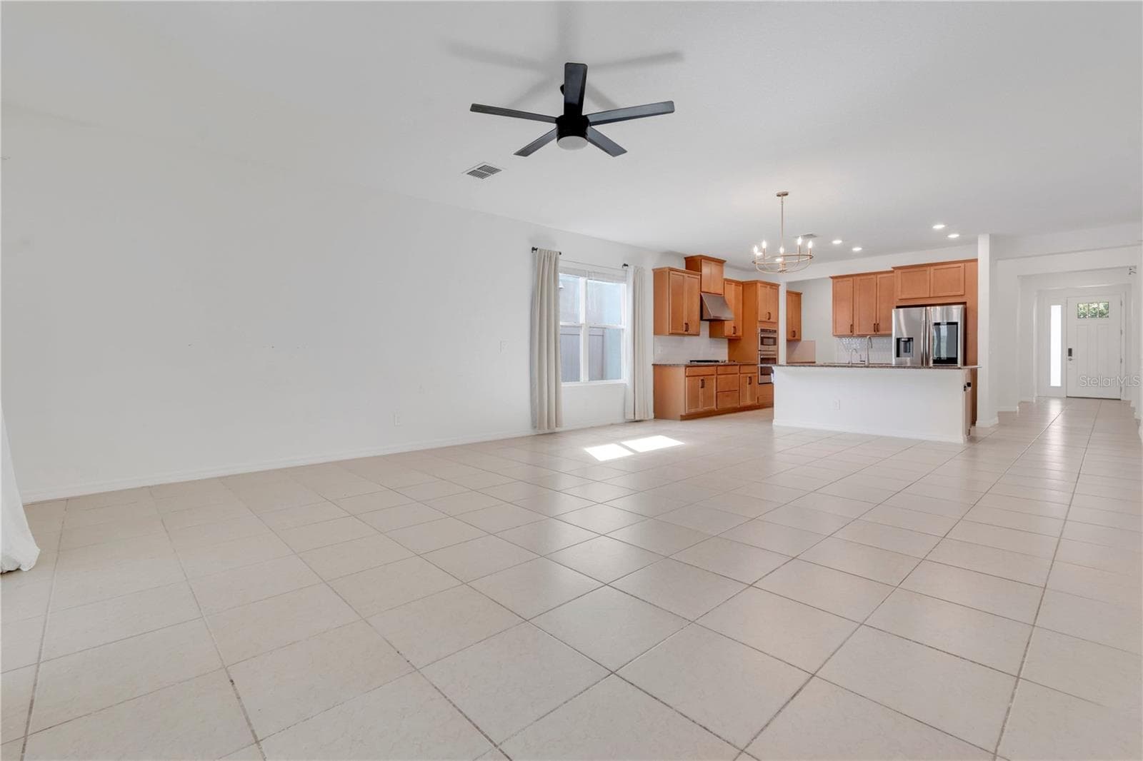 Single Family Residence at 961 LAKESIDE ESTATES DR, APOPKA, photo 9 of 37